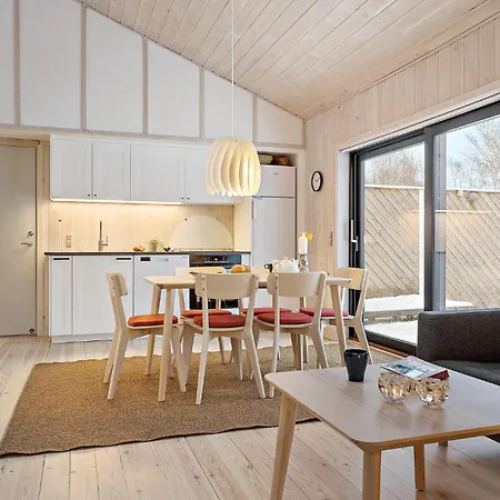 Feriehus Cozy In With Kitchen